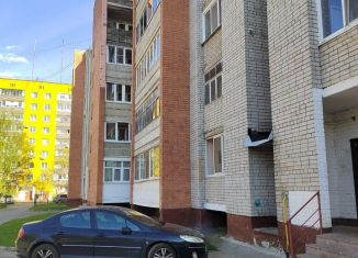 Продажа 3-ком. квартиры, 79 м2, Ярославль, Республиканская улица, 30к2