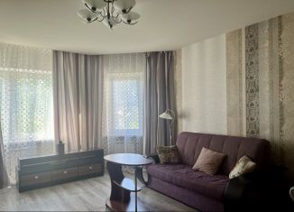 Двухкомнатная квартира на продажу, 68 м2, Ленинградская область, Кленовая улица, 5к1
