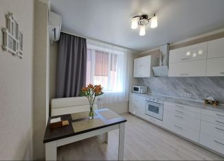 Продам 3-комнатную квартиру, 83 м2, Оренбургская область, улица Поляничко, 10