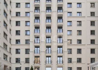 Продам 3-комнатную квартиру, 123.7 м2, Екатеринбург, Печёрская улица, 4, метро Площадь 1905 года