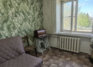 Однокомнатная квартира на продажу, 13 м2, Ижевск, улица Гагарина, 3