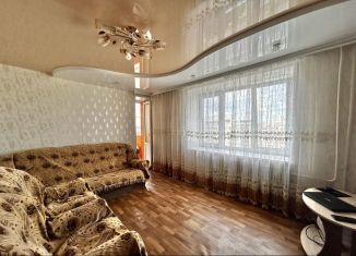 Продается трехкомнатная квартира, 62 м2, Железногорск, улица Димитрова, 19