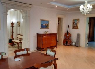 Аренда 3-комнатной квартиры, 122 м2, Барнаул, Змеиногорский тракт, 104Е