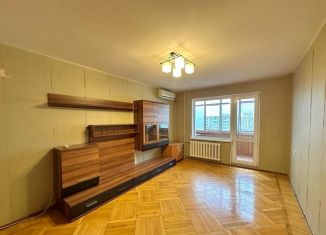 Продажа трехкомнатной квартиры, 76 м2, Краснодарский край, Уральская улица, 180
