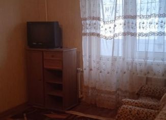 Продаю 2-комнатную квартиру, 56 м2, Курская область, проспект Вячеслава Клыкова, 90