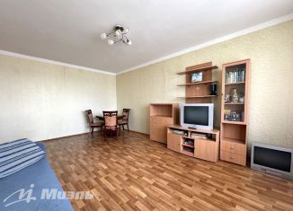 Продается однокомнатная квартира, 46.6 м2, Орёл, улица Трудовых Резервов, 42