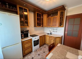 Трехкомнатная квартира на продажу, 68 м2, Самарская область, Тополиная улица, 40