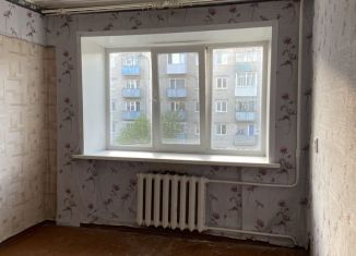 Продам 1-комнатную квартиру, 30 м2, Красноуфимск, Советская улица, 52