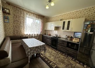 Продам дом, 80 м2, Строитель, Городская площадь