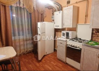 Сдается в аренду 2-ком. квартира, 50 м2, Собинка, улица Гагарина, 8А