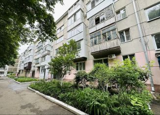 Продается 2-комнатная квартира, 44.3 м2, Ставрополь, улица Доваторцев, 53/3, микрорайон № 32