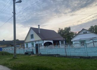 Продаю дом, 80 м2, поселок городского типа Нарышкино, улица Чернышевского, 4