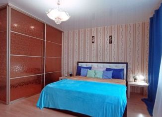 Сдается в аренду однокомнатная квартира, 40 м2, Челябинск, Новороссийская улица