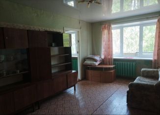 Продается 2-ком. квартира, 44.1 м2, село Молочное, улица Емельянова, 10