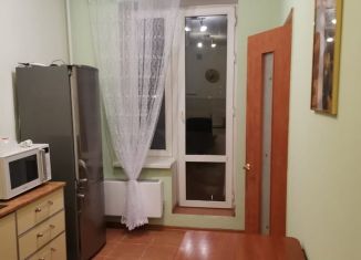 Сдаю в аренду 1-ком. квартиру, 40 м2, Химки, Совхозная улица, 7, ЖК Звезда России