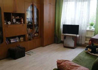 Продажа четырехкомнатной квартиры, 82.3 м2, поселок городского типа Алексеевка, Невская улица, 35