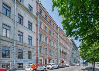 Продается трехкомнатная квартира, 75.5 м2, Санкт-Петербург, набережная реки Фонтанки, 17, метро Маяковская