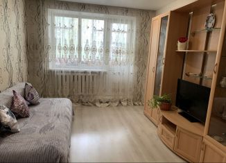 Продам 2-комнатную квартиру, 45 м2, Наро-Фоминск, улица Маршала Жукова, 169