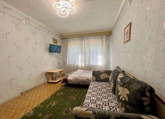 Сдаю в аренду двухкомнатную квартиру, 49.5 м2, Вологодская область, проспект Луначарского, 32