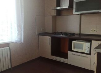 Продаю 1-комнатную квартиру, 35 м2, Гурьевск, Советская улица, 6А