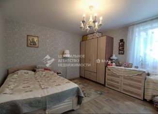 Продажа 2-комнатной квартиры, 42.5 м2, Рязанская область, площадь Ленина, 36