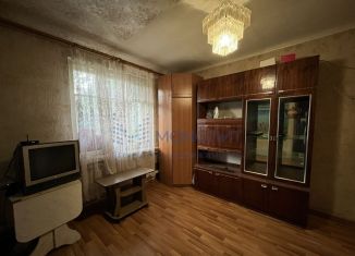 Продаю 2-ком. квартиру, 36.5 м2, Нижний Новгород, улица Лескова, 27, метро Парк Культуры