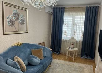 4-комнатная квартира на продажу, 140 м2, Махачкала, проспект Амет-Хана Султана, 124