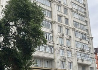 Продам трехкомнатную квартиру, 134 м2, Махачкала, Ленинский район, проспект Амет-Хана Султана, 31