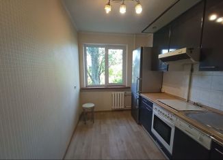 Продажа 4-ком. квартиры, 78 м2, Таганрог, улица Толбухина, 8