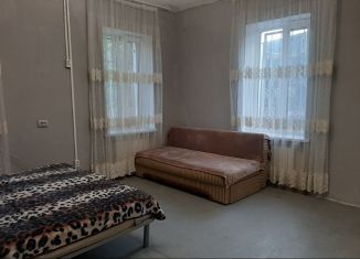 Аренда 1-комнатной квартиры, 40 м2, Крым, улица Генерала Родионова, 4