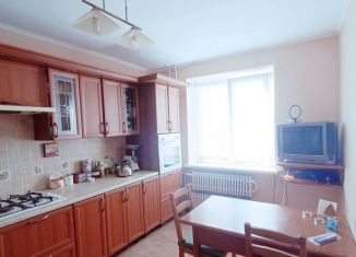 Продается 3-ком. квартира, 70 м2, Ставрополь, улица Беличенко, 3, микрорайон № 12