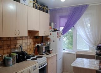 Двухкомнатная квартира на продажу, 43 м2, Барнаул, улица Шукшина, 19
