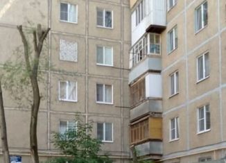Продается двухкомнатная квартира, 42.8 м2, Саратов, улица имени С.Ф. Тархова, 15
