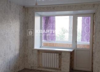 Продается 2-комнатная квартира, 44.2 м2, Свердловская область, улица Матвеева, 26