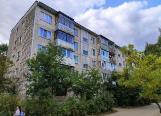 Трехкомнатная квартира на продажу, 62 м2, Иваново, проспект Строителей, 20Б