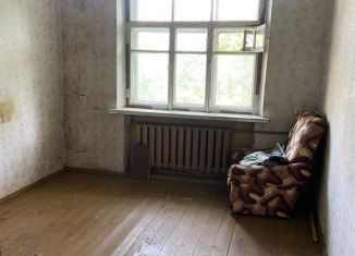 Продаю 2-комнатную квартиру, 40 м2, Новгородская область, улица Радистов, 23А