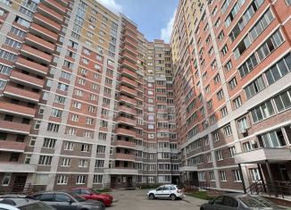 Продам 1-комнатную квартиру, 37 м2, Тверь, улица Терещенко, 6к2