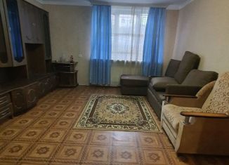 Сдаю двухкомнатную квартиру, 42 м2, Владикавказ, улица Зортова, 12