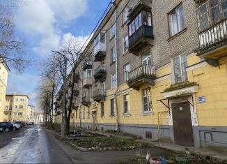 Двухкомнатная квартира на продажу, 48.5 м2, Ленинградская область, улица Марата, 1