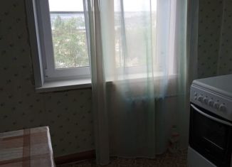 Сдается 1-комнатная квартира, 33 м2, Волгоградская область, улица Леонова, 1