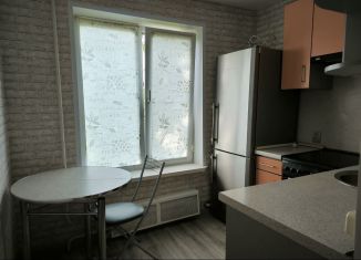 Сдача в аренду 2-комнатной квартиры, 48 м2, Москва, улица Маршала Захарова, 27, ЮАО