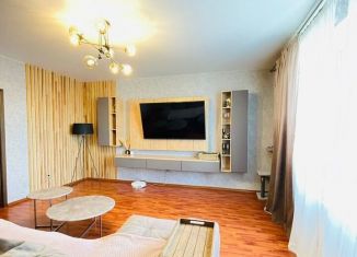 Продам 3-комнатную квартиру, 95.8 м2, Свердловская область, улица Белинского, 177