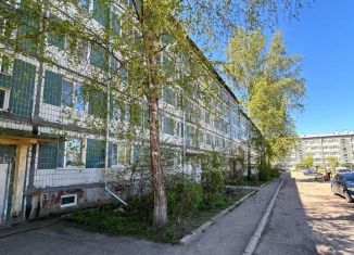 Продается трехкомнатная квартира, 53.8 м2, посёлок Балакирево, Центральный квартал, 2