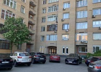 Сдается в аренду 2-комнатная квартира, 73 м2, Москва, улица Удальцова