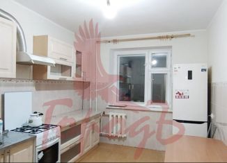 Продажа двухкомнатной квартиры, 61.4 м2, Орловская область, Планерная улица, 62