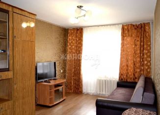 Продам 2-комнатную квартиру, 44.5 м2, Новосибирск, метро Маршала Покрышкина, улица Даргомыжского, 3