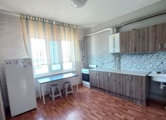 Двухкомнатная квартира в аренду, 65 м2, Адыгея, улица Кобцевой, 1к1