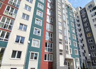 Продам трехкомнатную квартиру, 83.4 м2, Калининград, Крейсерская улица, 13к1