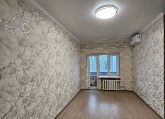 Продается однокомнатная квартира, 30 м2, Невинномысск, улица Чайковского, 11