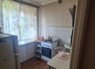 Продается двухкомнатная квартира, 46 м2, Челябинск, улица Калмыкова, 29